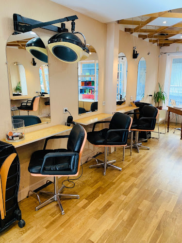 Opinii despre Christine.D Coiffure în Rouen - Salon de coiffure