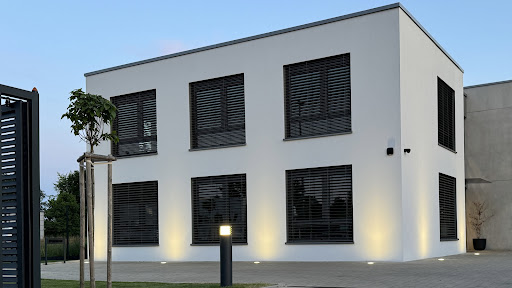 CAPIREAL GmbH - Luxury Real Estate & Interiors