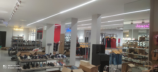 Augusto A R E Eletricista