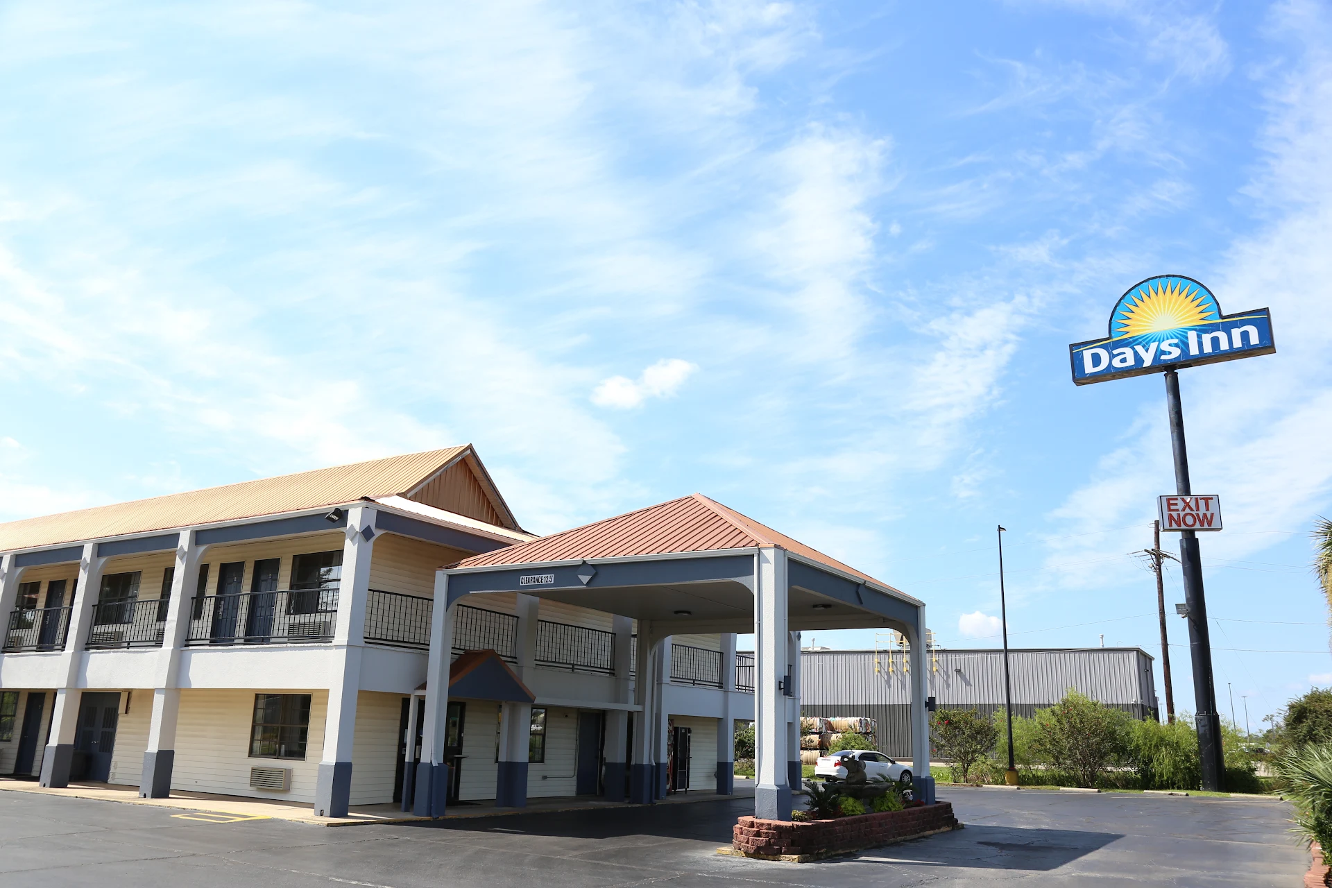 Days Inn by Wyndham Monroe LA