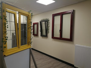 Photo n°4 de V-TRA COMMERCE à Rugles (Magasin de bricolage)