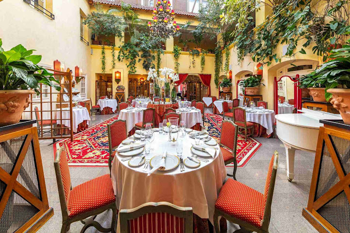 Stikliai Hotel by null