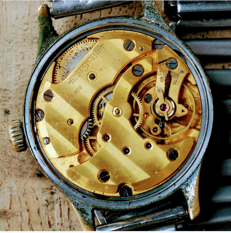 key & Shoe Crafts - Key Cutting & Watch Repairs photo 3