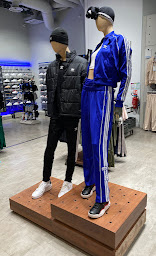 Photo n°19 de adidas Originals Store Villeneuve la Garenne à Villeneuve-la-Garenne (Magasin de chaussures)