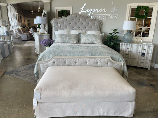Lynn's Interiors - Thumbnail