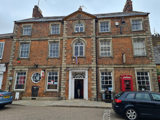 Towcester Post Office Logo