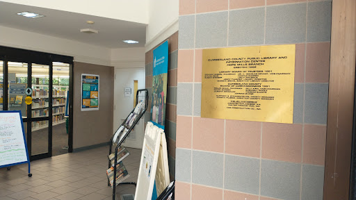Hope Mills Public Library Gallery - United States