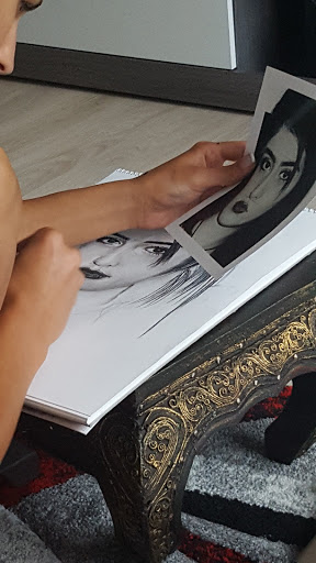 Portrait-Paintings