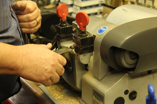 Davidson Brothers Lock and Safe - Thumbnail