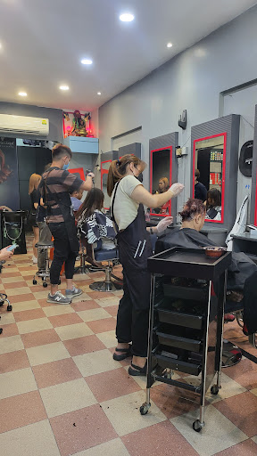 J & Jas Hairdressing Salon - Thumbnail