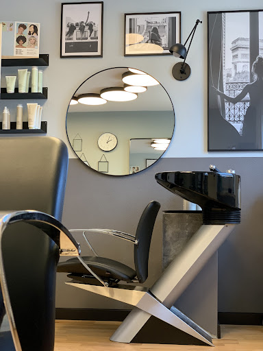 schön.wild FRISEUR