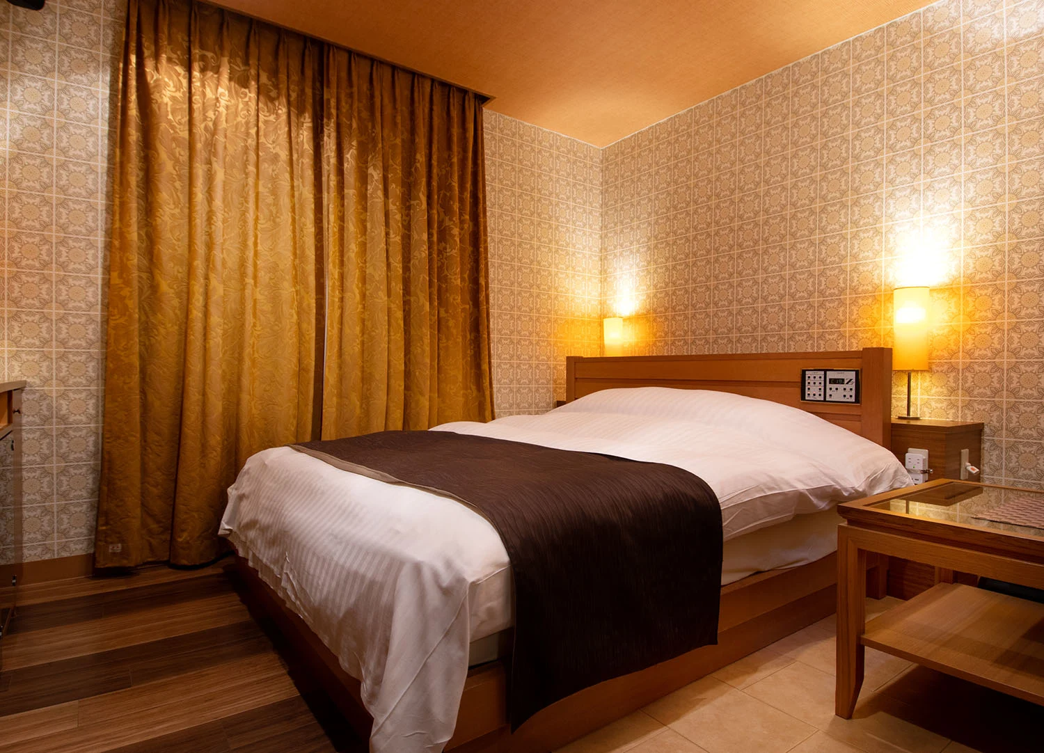 Hotel Zero