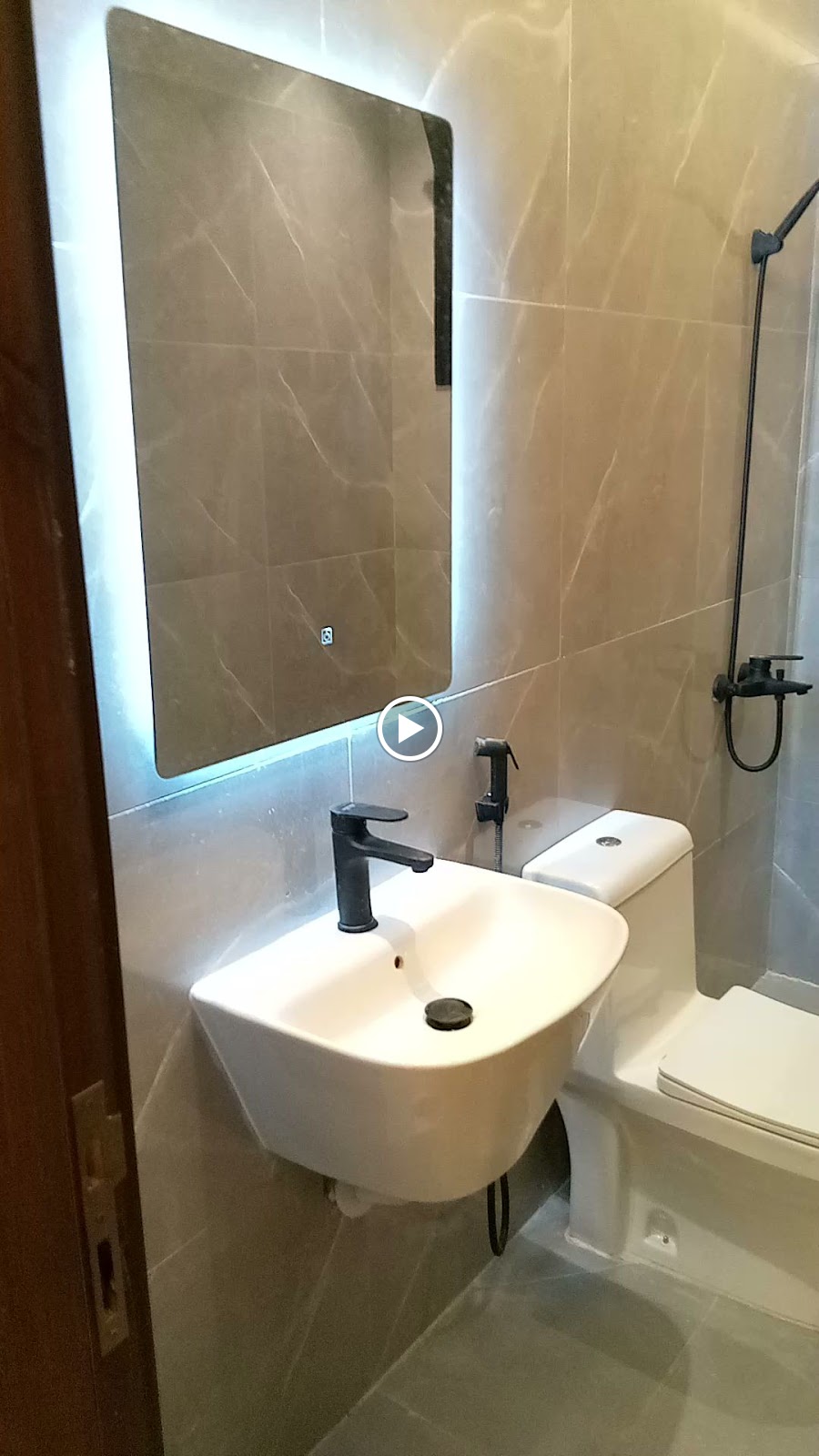 فني سباك لخدمات السباكه بجده - صورة 2