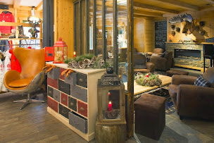 Photo n°7 de La Maison Hudry à Le Grand-Bornand (Magasin de vêtements pour hommes)