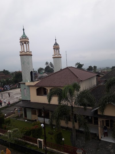Photos of Masjid Jami Al-Anshor