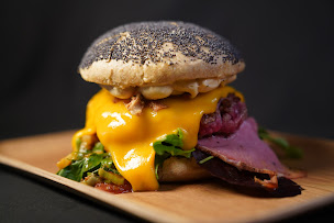 Photo n°6 de Bud's Deli à Orsay (Restaurant de hamburgers)