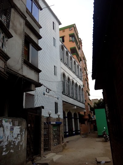 Photos of Badda-chayabithi Jama Masjid.