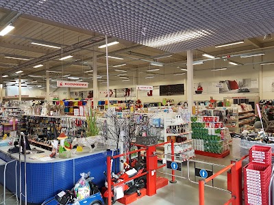 Photos of Raudalu Magaziin