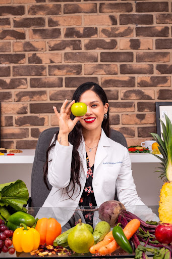 Nutrióloga Ana Covarrubias