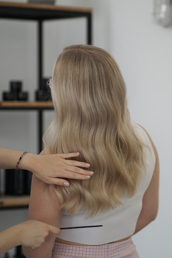 Haarsalon - Emanuel Robeck Gallery - Germany
