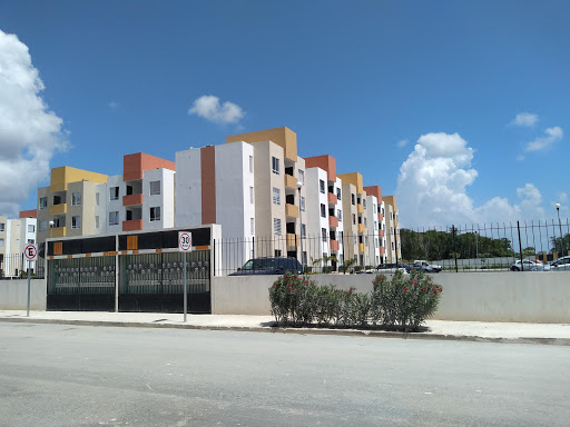 Miguel y Bety casas ara