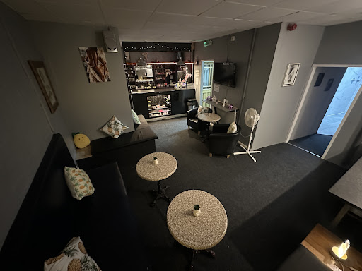 The Naughty Pineapple - Adult Swingers Club Leicester