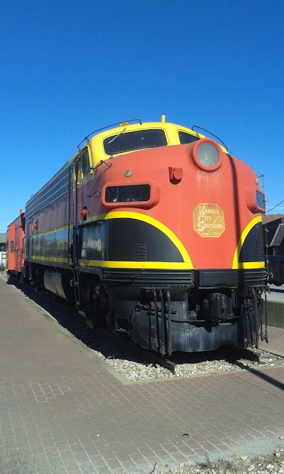 Decatur Museum/Kansas City Southern Locomotive & Caboose