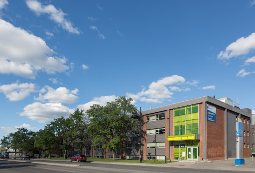 Middle School De Maisonneuve -