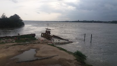 Photos of Kalurghat Ferry Ghat