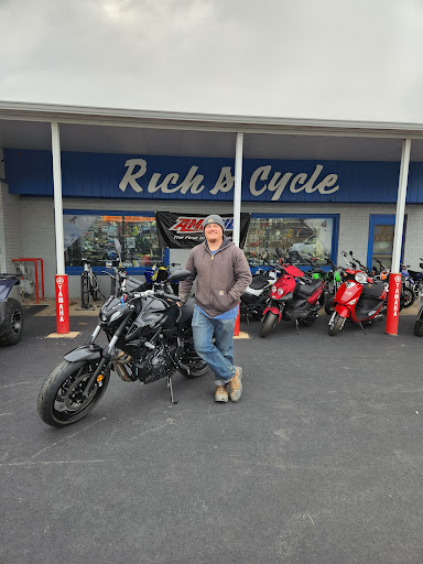 Rich's Cycle - Visual