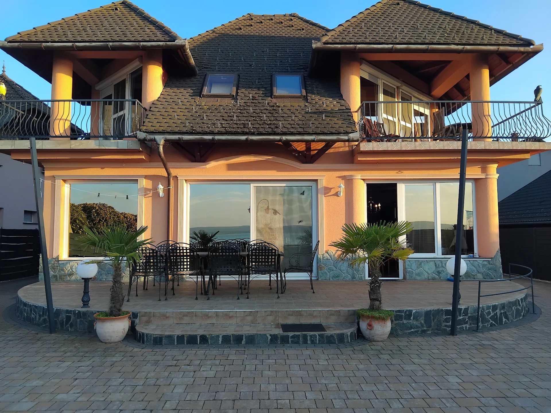 Kati Villa Beach1,2 Apartman