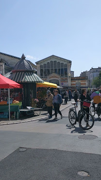 Vieux Marché de La Rochelle by null