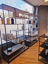 Photo n°3 de Coiffure S à Thonon-les-Bains (Salon de coiffure)