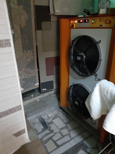 NAZARBONCUĞU HALI YIKAMA