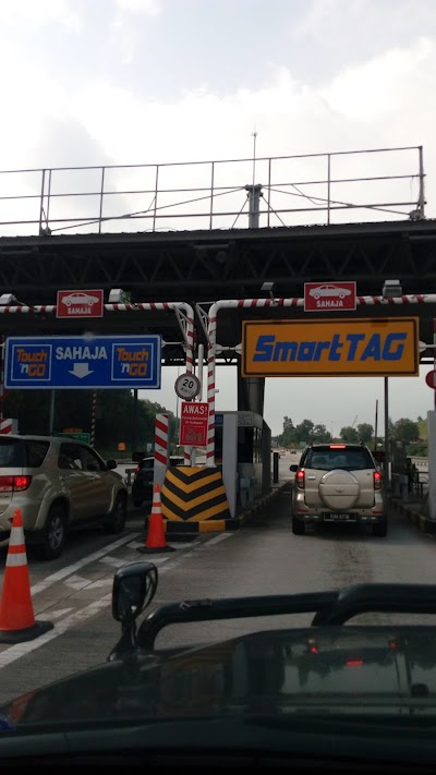 photo of Bukit Jelutong toll plaza Towards Bukit Subang