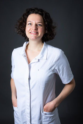 MARION COLOMBAIN