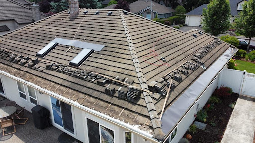 Rivera Roofing Service LLC, Roofing contractor - Roofing company - Roof repair near me in Vancouver, WA - Thumbnail