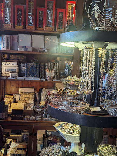 Pickwick's Mercantile - Thumbnail