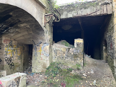 Entrée de la carrière souterraine de Fleury-Sur-Orne 14123 Fleury-sur-Orne, France