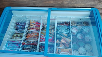 Photos of El Domo Minimarket