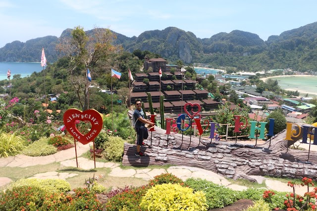 Phi Phi viewpoint 3