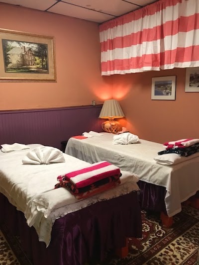 Downtown Foot Massage - Professional Full Body Oil Massage, Pain Relief Massage, Four Hands Massage in Albuquerque NM