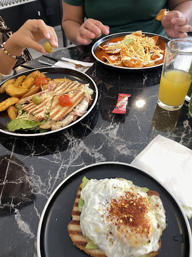 Luciana cafeteria Gallery - Mexico
