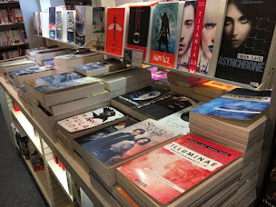 Photo n°30 de FNAC La Défense-CNIT à Puteaux (Magasin de jeux vidéo)