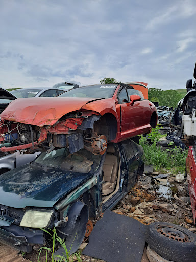 Al's Auto Salvage - Thumbnail