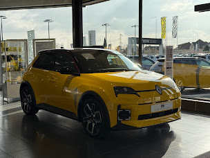 Photo n°23 de RENAULT MONTEREAU D.P.L. AUTOMOBILES - GROUPE MAURIN à Varennes-sur-Seine (Concessionnaire Renault)