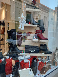 Photo n°18 de Romance chaussures à Selles-sur-Cher (Magasin de chaussures)