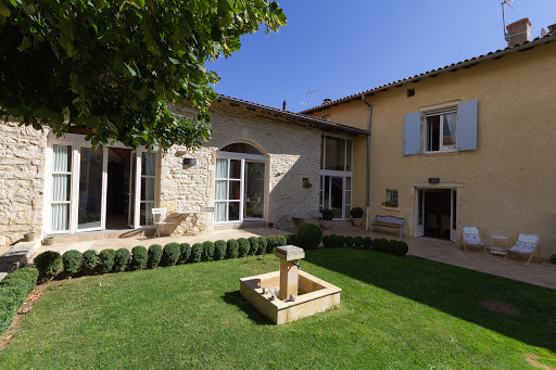 Photo de Les 2 Tilleuls de Lucenay à Lucenay (69480)