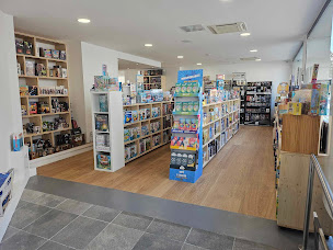 Photo n°2 de Tofopolis - Boutique spécialisée en jeux de société à Poissy (Magasin de jeux de cartes/jeux de plateaux)