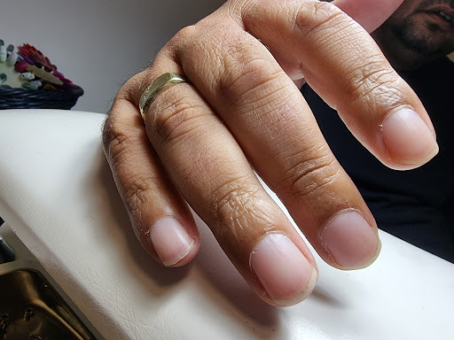 Nails by Oana - Thumbnail